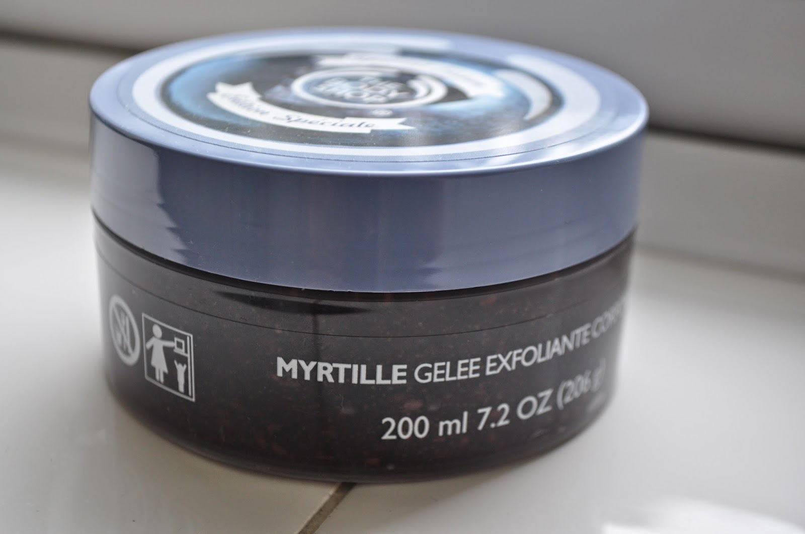 LouLouLoves. The Body Shop Special Edition Blueberry Body ScrubGelee A Review.