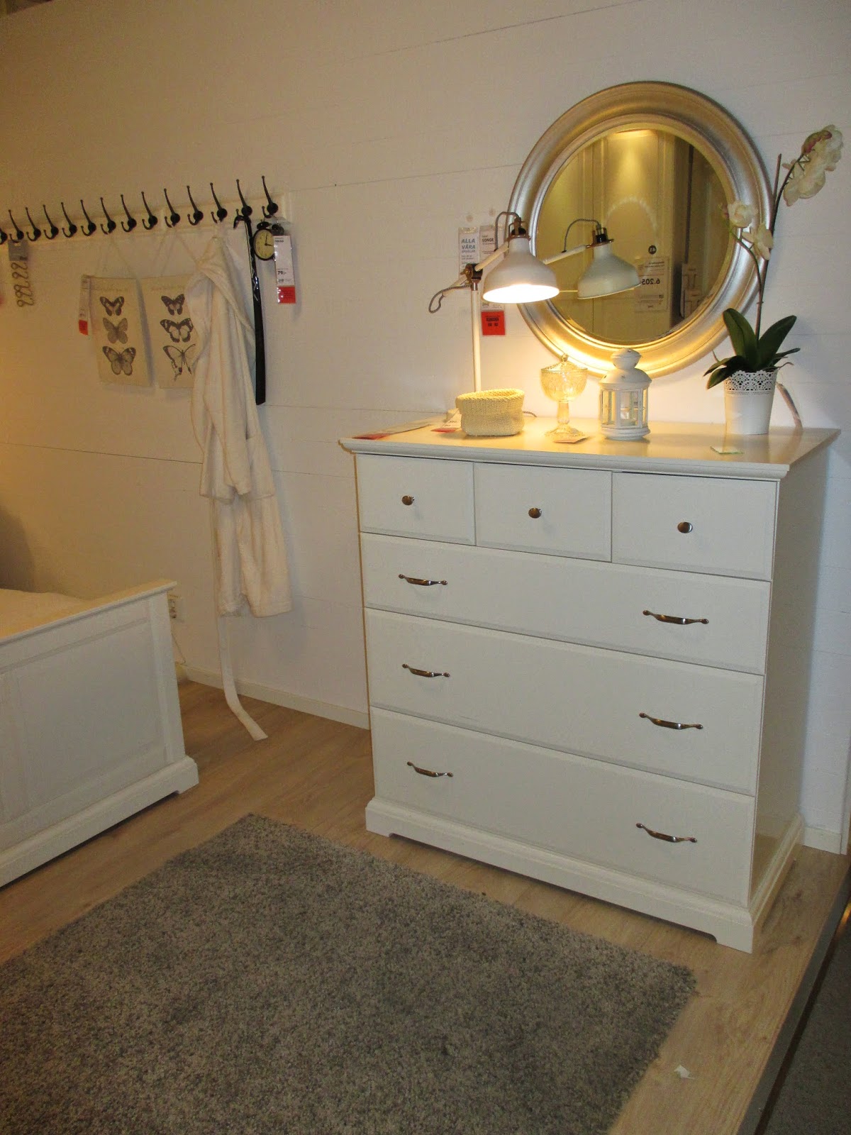 Vintage & Design Medina Floréz: Show room – muebles de dormitorio