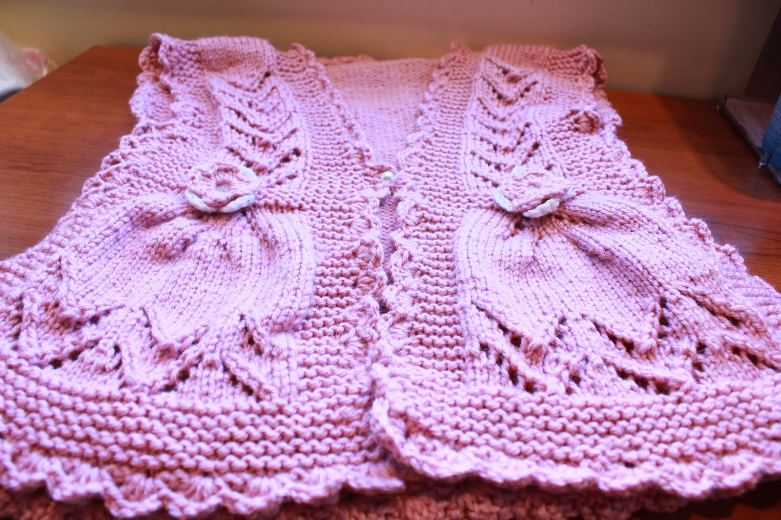 Funky Girls Handmade Shop: Knit Pink Integrated Vandyke ...