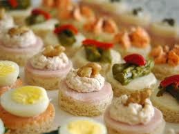 CANAPES FINOS, BANQUETERIA, BROCHETAS, PETITBOUCHE