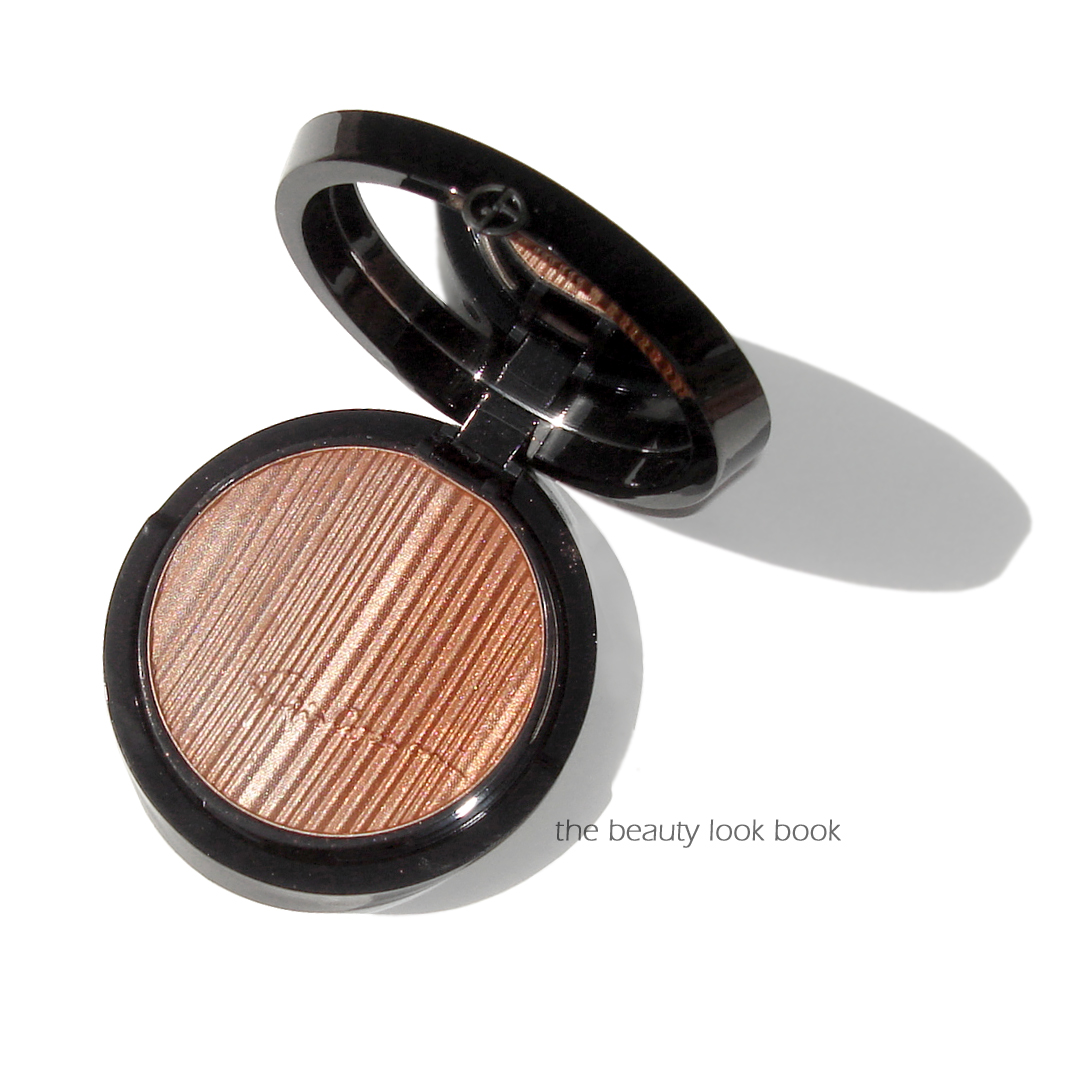 http://2.bp.blogspot.com/-QMkVlFheCgY/UYCO7XSPjMI/AAAAAAAAUpo/liWxDwMiGxU/s1600/tier+bronzer.jpg