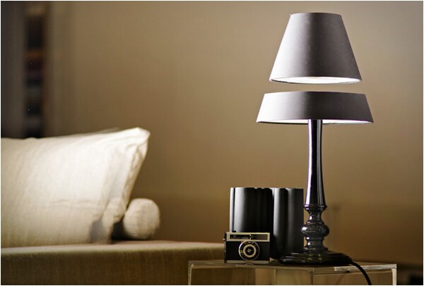 Light Light Levitating Lamp