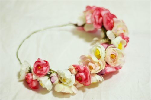 Hello^^ Cara membuat flower crown