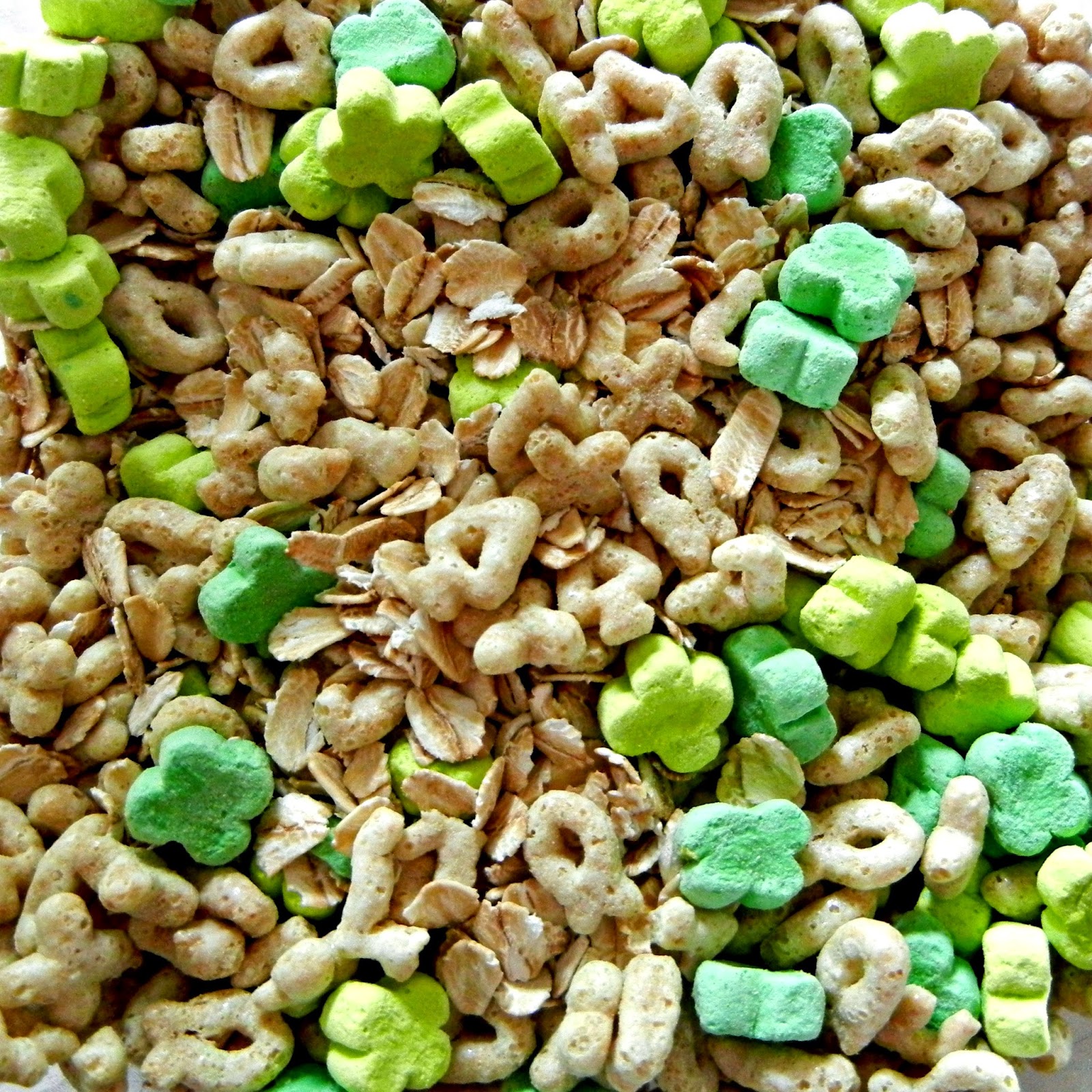 Sugar Swings! Serve Some Lucky Charms Oatmeal Cookies