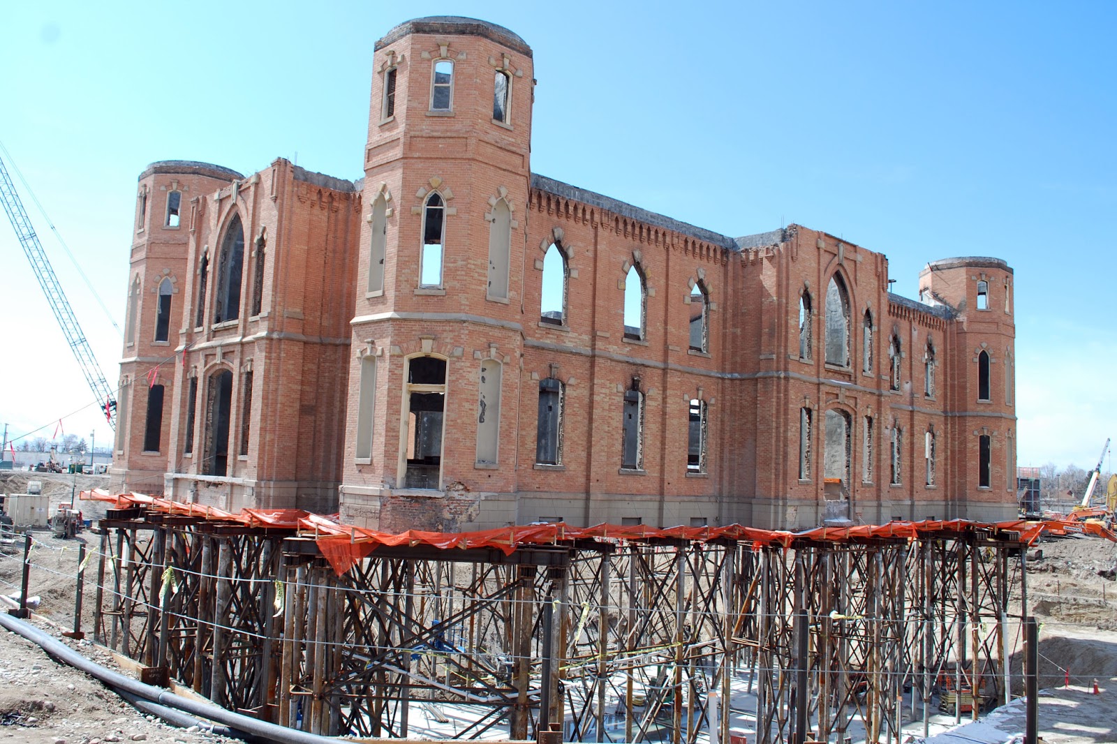 TashaLynne Photography Provo City Center Temple Construction Round 2