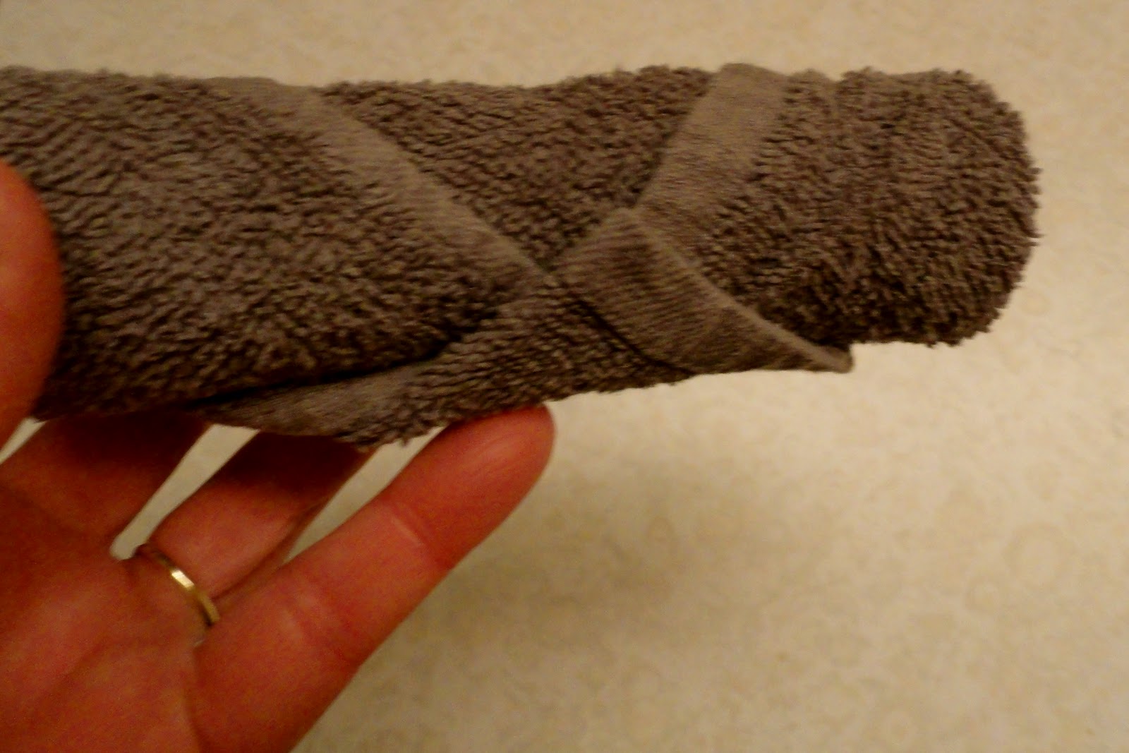 Griggs Dakota How to Roll Towels and Washcloths