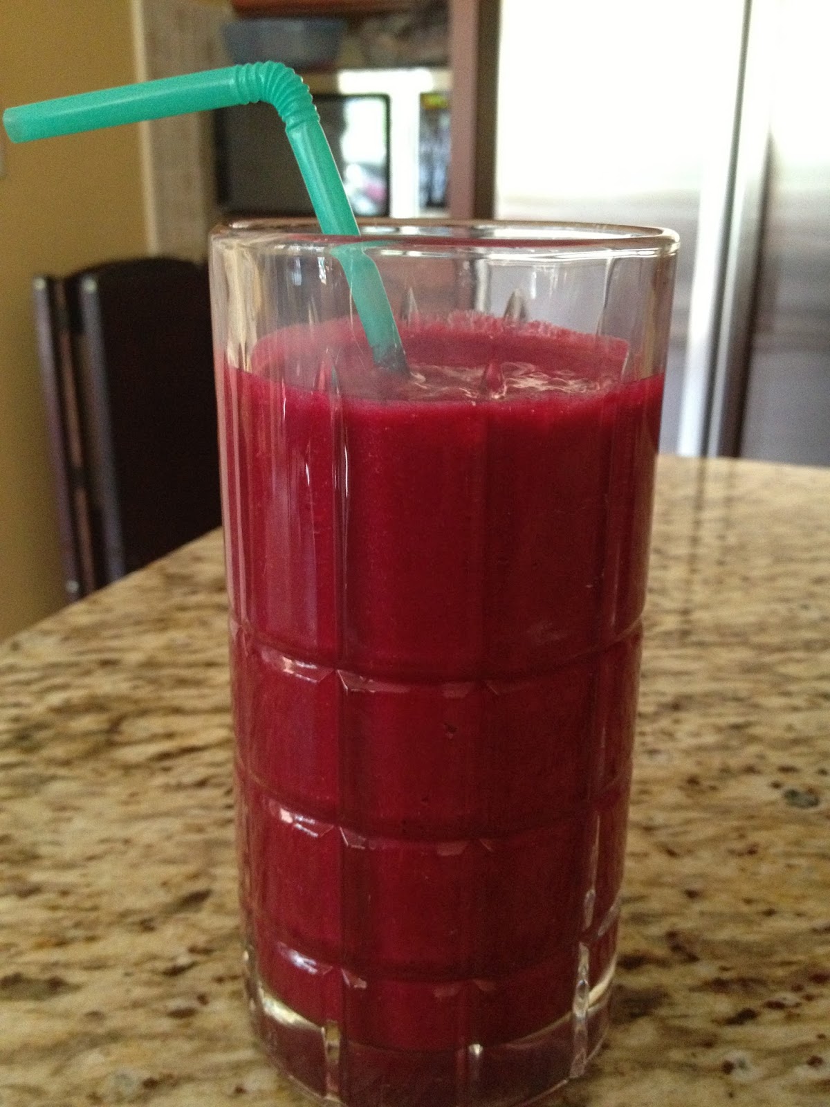 Two Much Fun Pinkalicious (Raw Beet) Smoothie