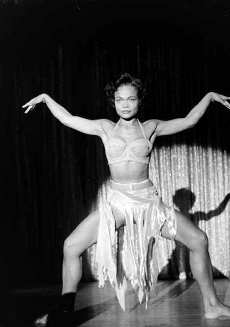 Fascinating Historical Picture of Eartha Kitt in 1959 