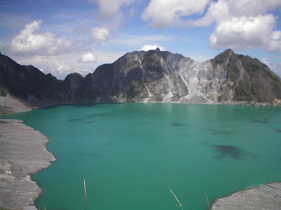 Mt. Pinatubo delta 5 trail view from the summit, mt pinatubo delta 5 trail, at the summit of Mt. Pinatubo crater Porac Pampanga, mt pinatubo trail, mt pinatubo climb, mt pinatubo summit, mt pinatubo pampanga