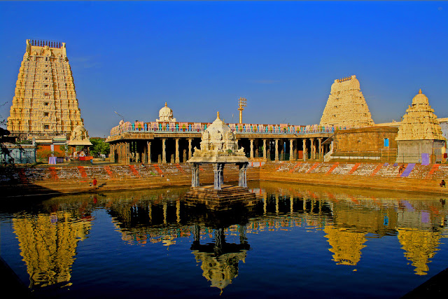 இணையத்தில் எங்காவது படங்களை    சேமிக்கிறீர்களா? எச்சரிக்கை. Sri+Ekambaranathar+Temple,+Kanchipuram,+Tamil+Nadu
