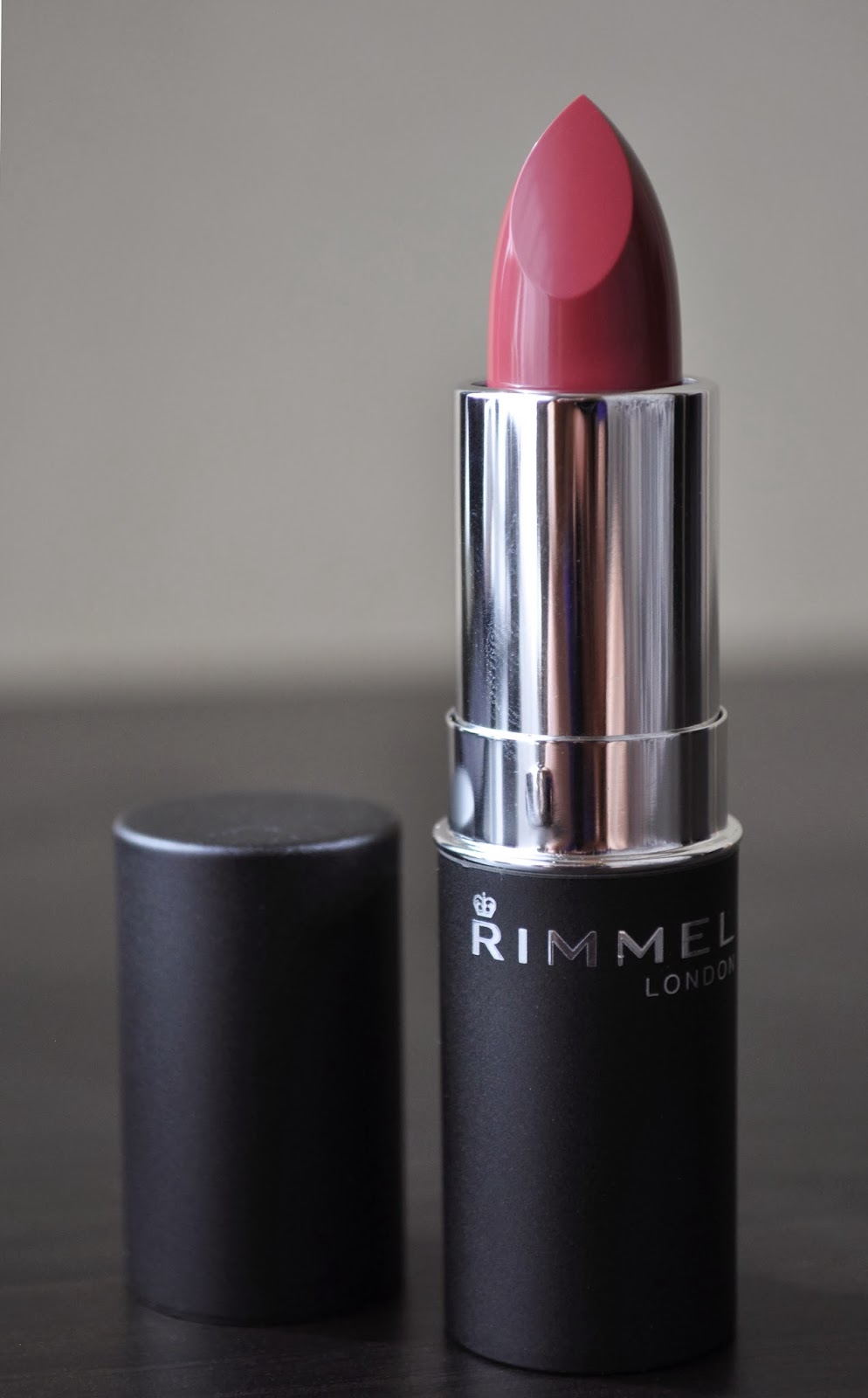 Marshmallow Kisses...Rimmel Marshmallow Look Lipstick 015 Swatch [ So