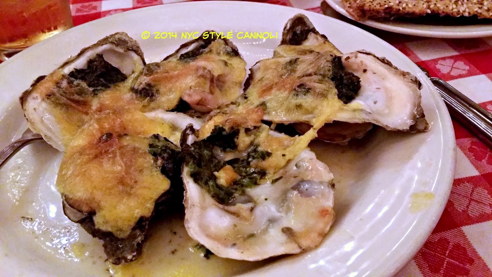 A Trip to Grand Central Oyster Bar NYC, Style & a little Cannoli