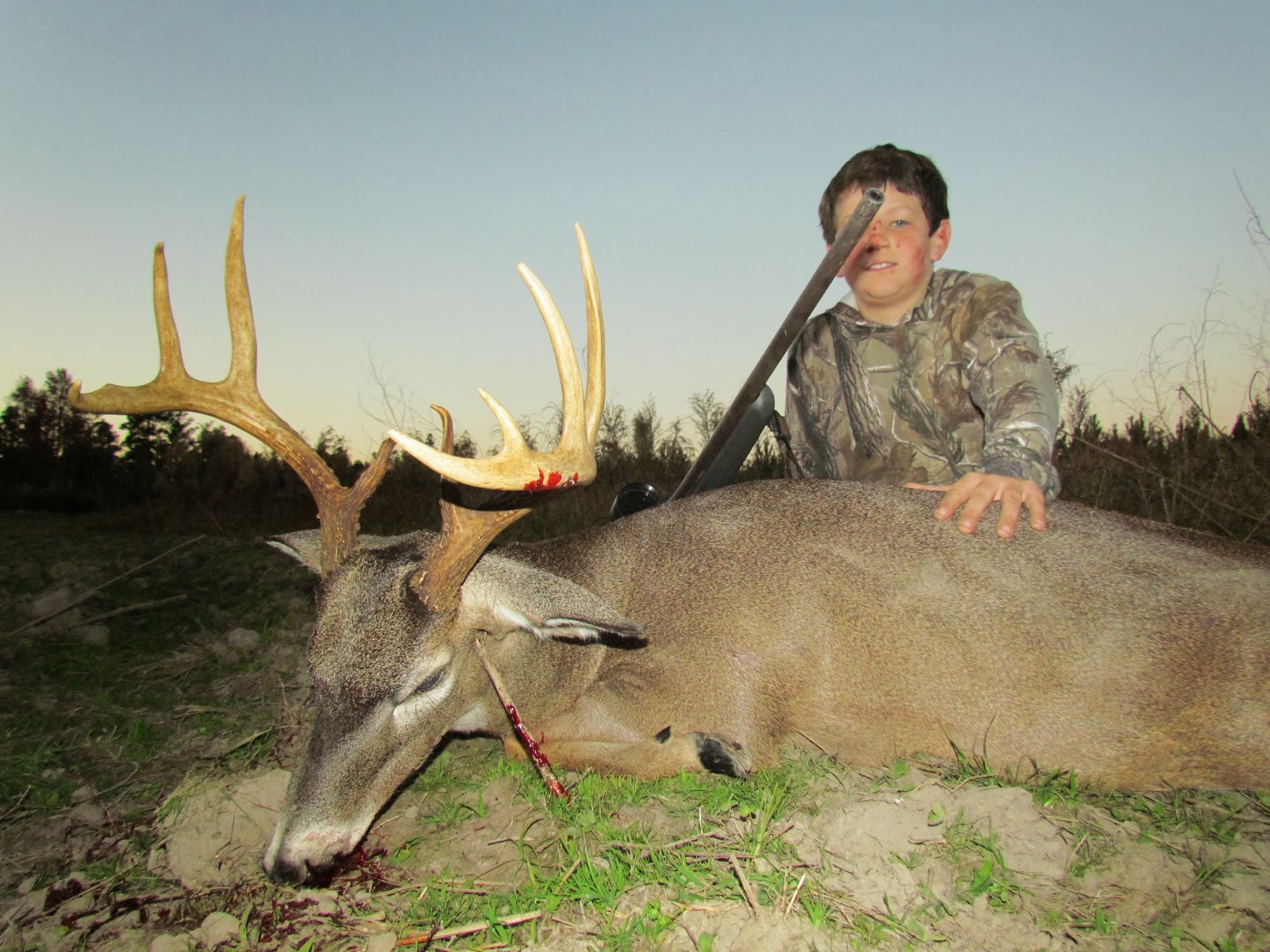 The Hunting Company Worldwide Hunting and Film Mississippi Whitetail