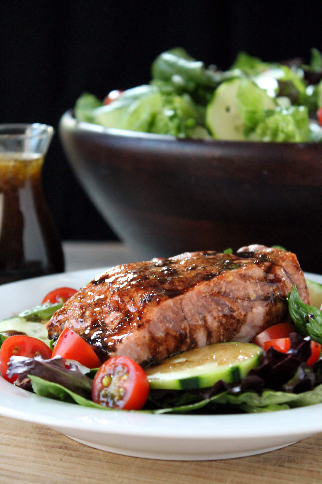balsamic glazed salmon salad