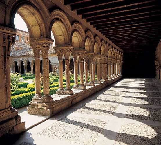 Arquitectura Estilo Románico: Características Generales...