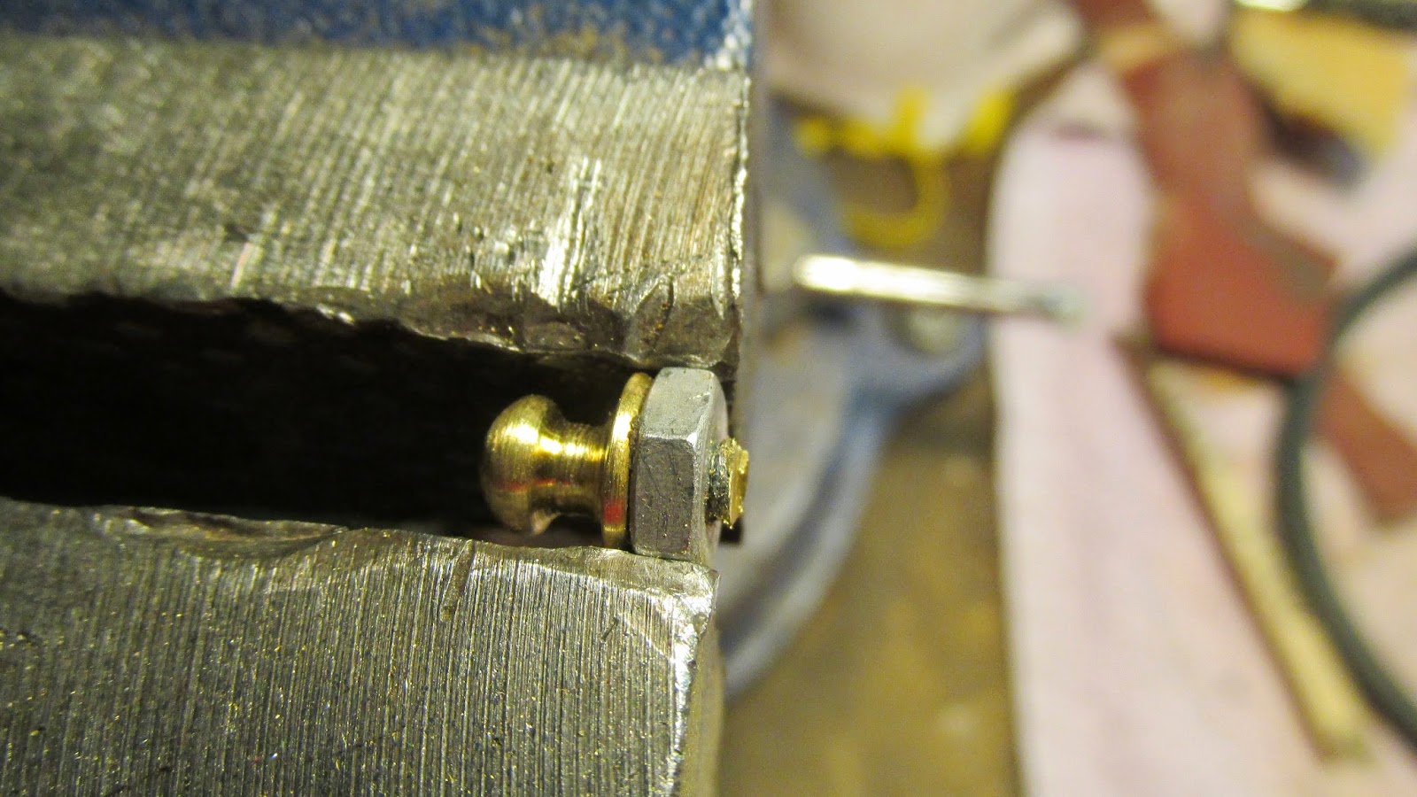 TINCANBANDIT's Gunsmithing Making a new Shotgun Bead part 1