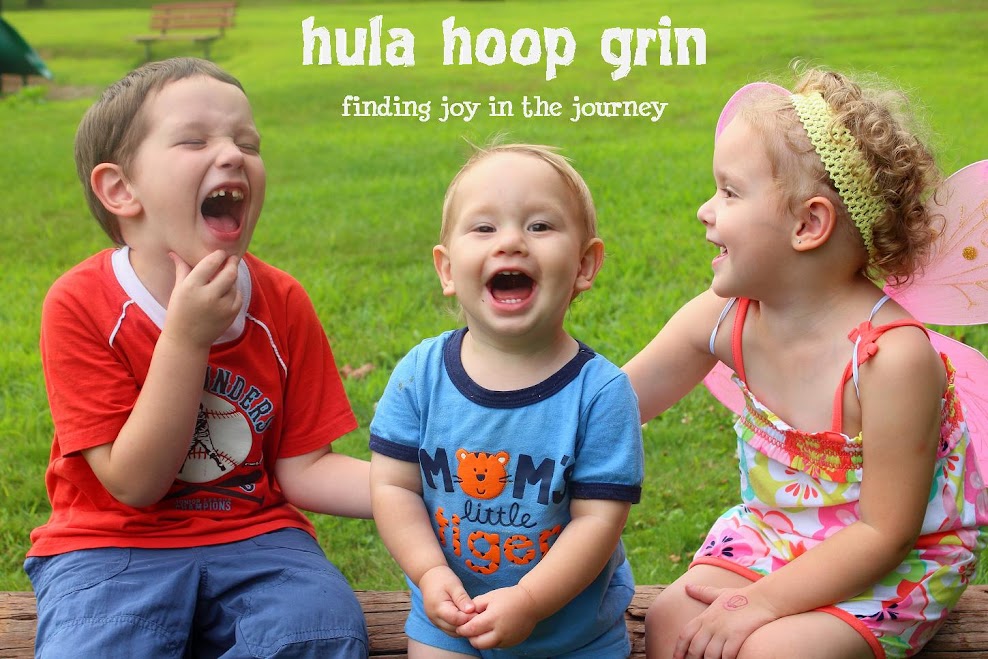 hula hoop grin