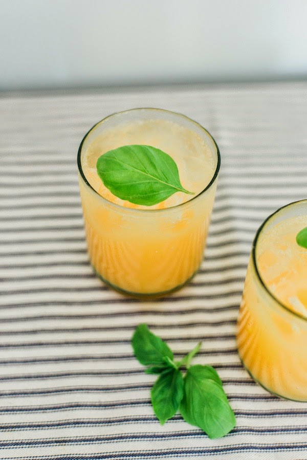 Grapefruit Basil Margarita The Mama Notes