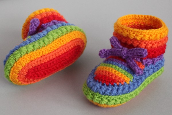  Julia39;s Patterns: Free Patterns  30 Baby Booties to Knit  Crochet