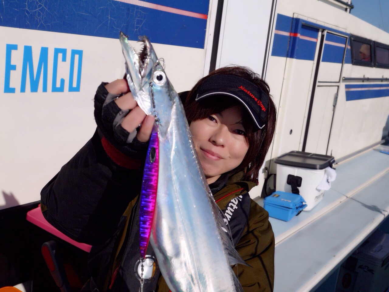 Nature Boys Field Report デビルラインで東京湾太刀魚 秦 京子