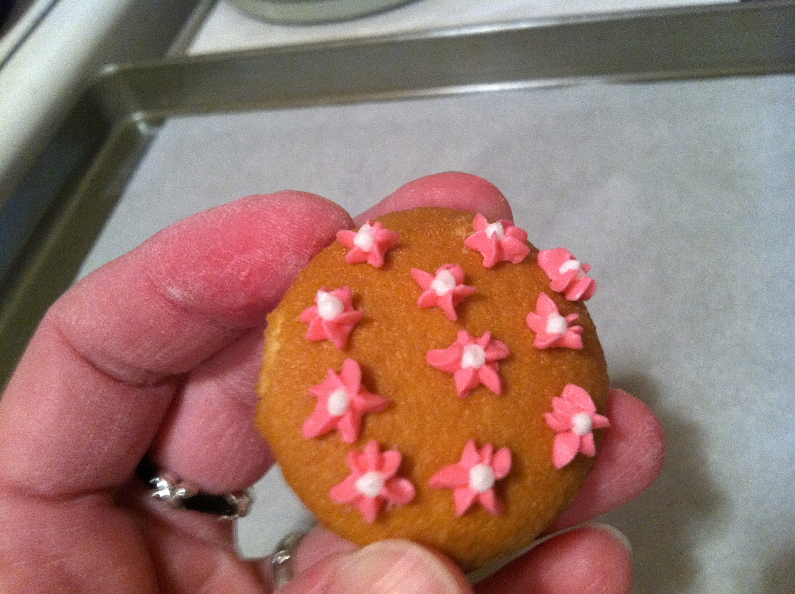 The Iced Queen Drop Flowers