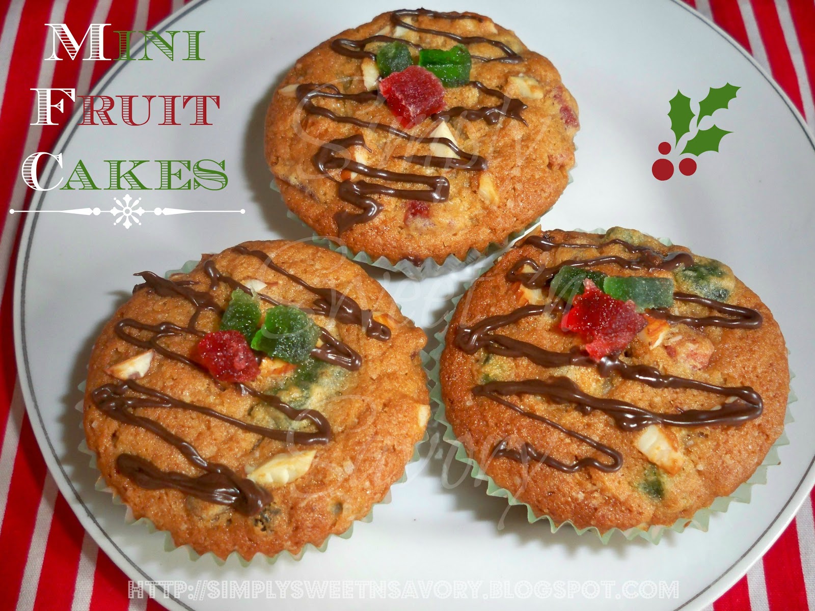 Simply Sweet 'n Savory Mini Fruit Cakes