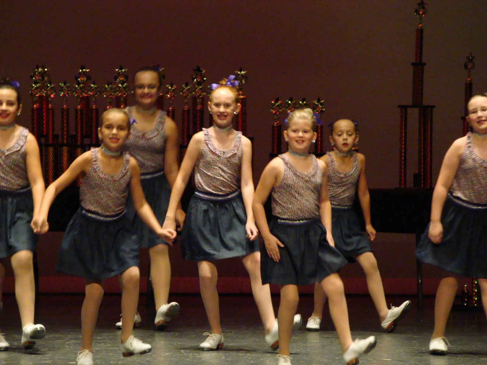 The Igou Family News first clogging competition!