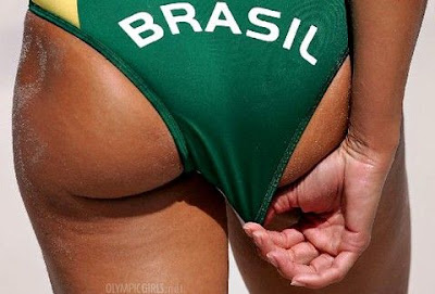 Σέξι Βραζιλιάνες γδύνονται στα ολυμπιακά εργοτάξια ...