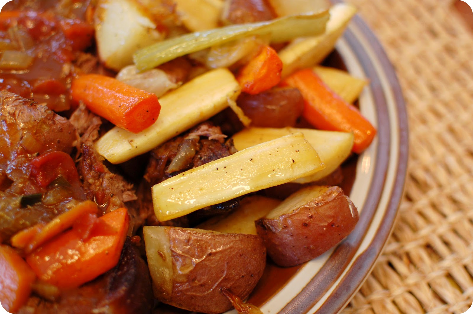 33 Shades of Green Tasty Tuesdays...Pot Roast with Roasted Vegetables