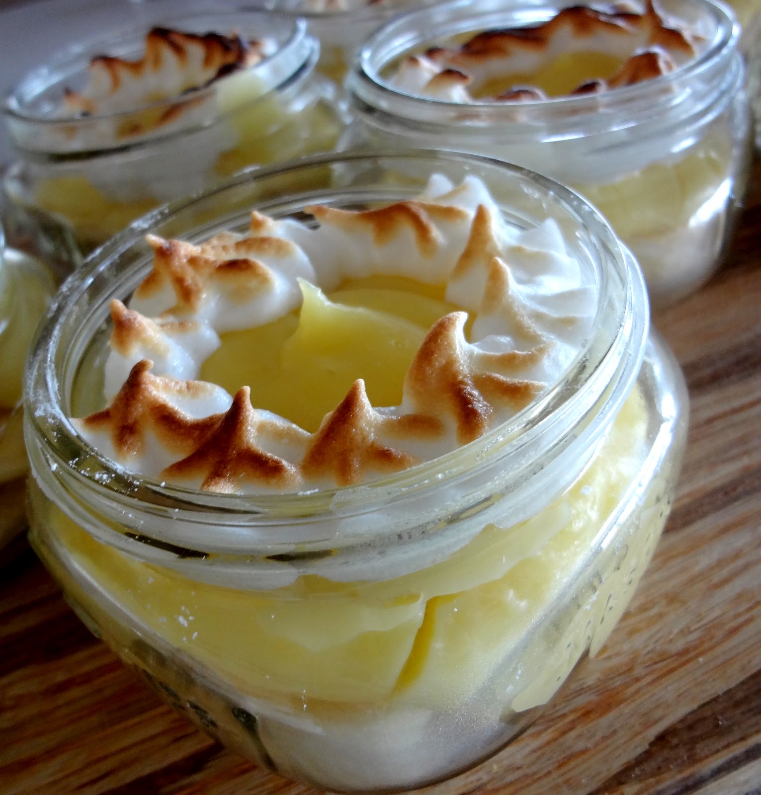 Sweet Lessons Lesson 126 Mini Banana Cream Pies