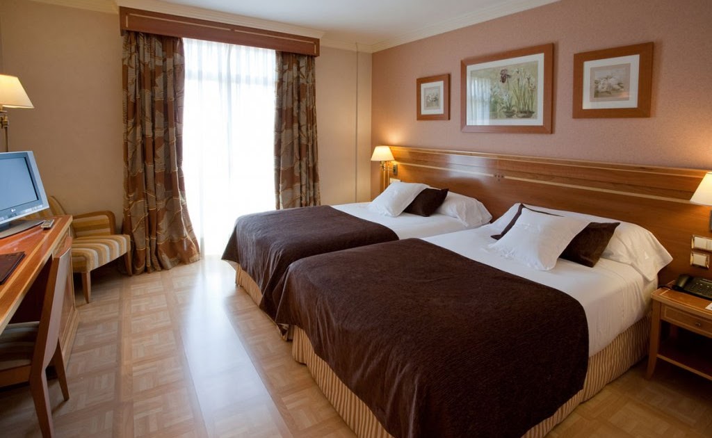 Donde dormir en Madrid: Donde dormir en Madrid. Hotel VP Jardín