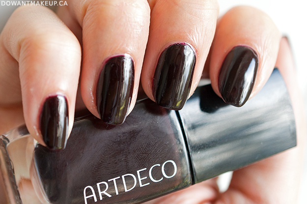 Art Deco 700 Couture Mystical Heart nail polish