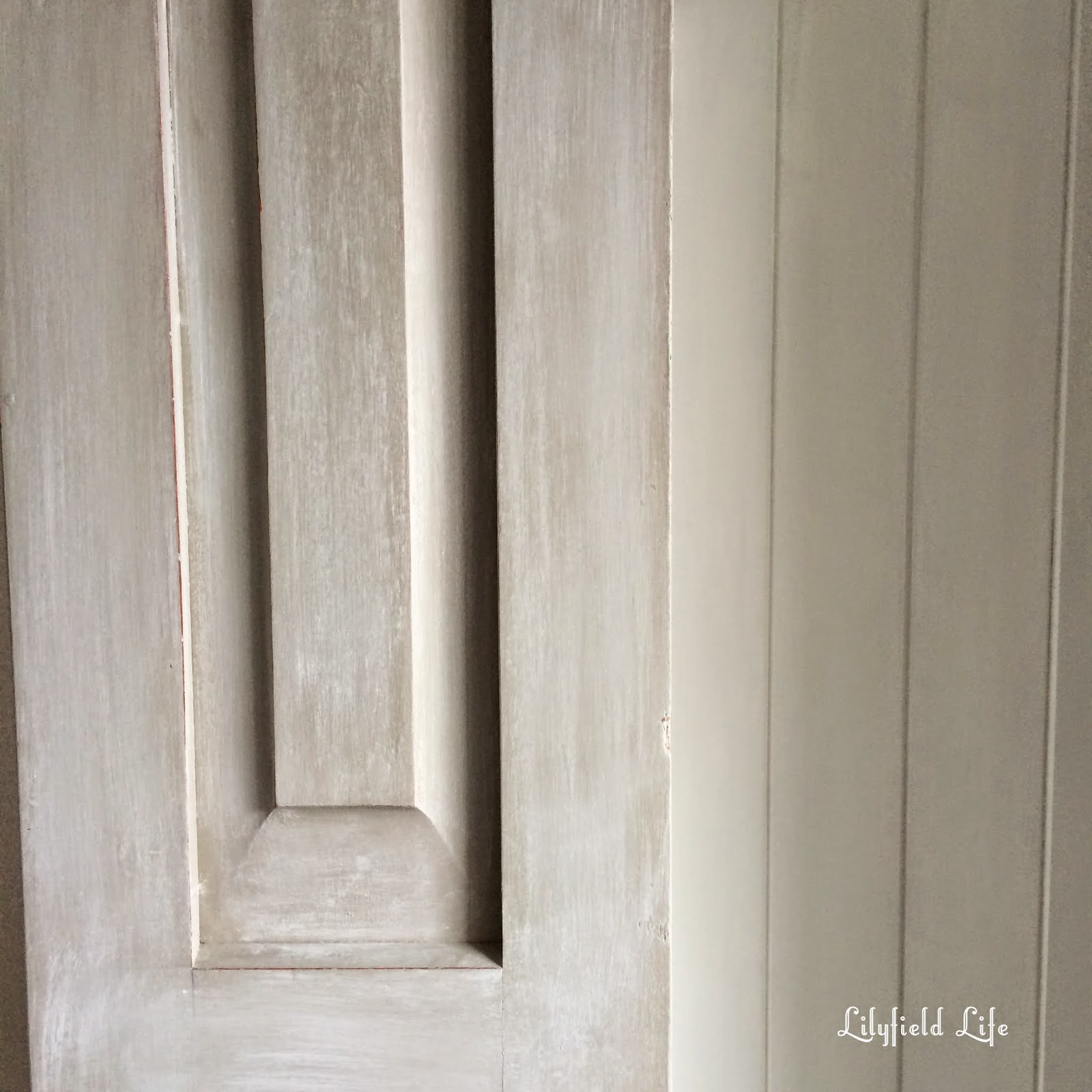 Getting a Restoration Hardware look paint effect with ASCP by Lilyfield Life