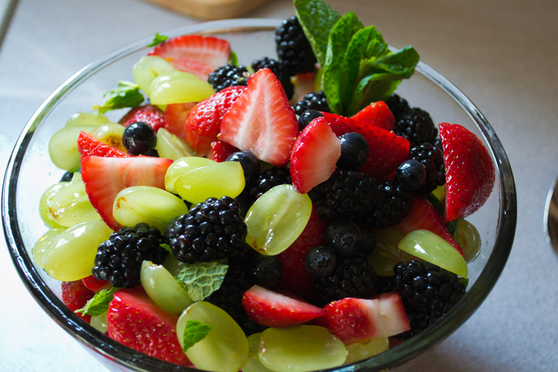 The Pioneer Woman's Pretty Yummy Fruit Salad
