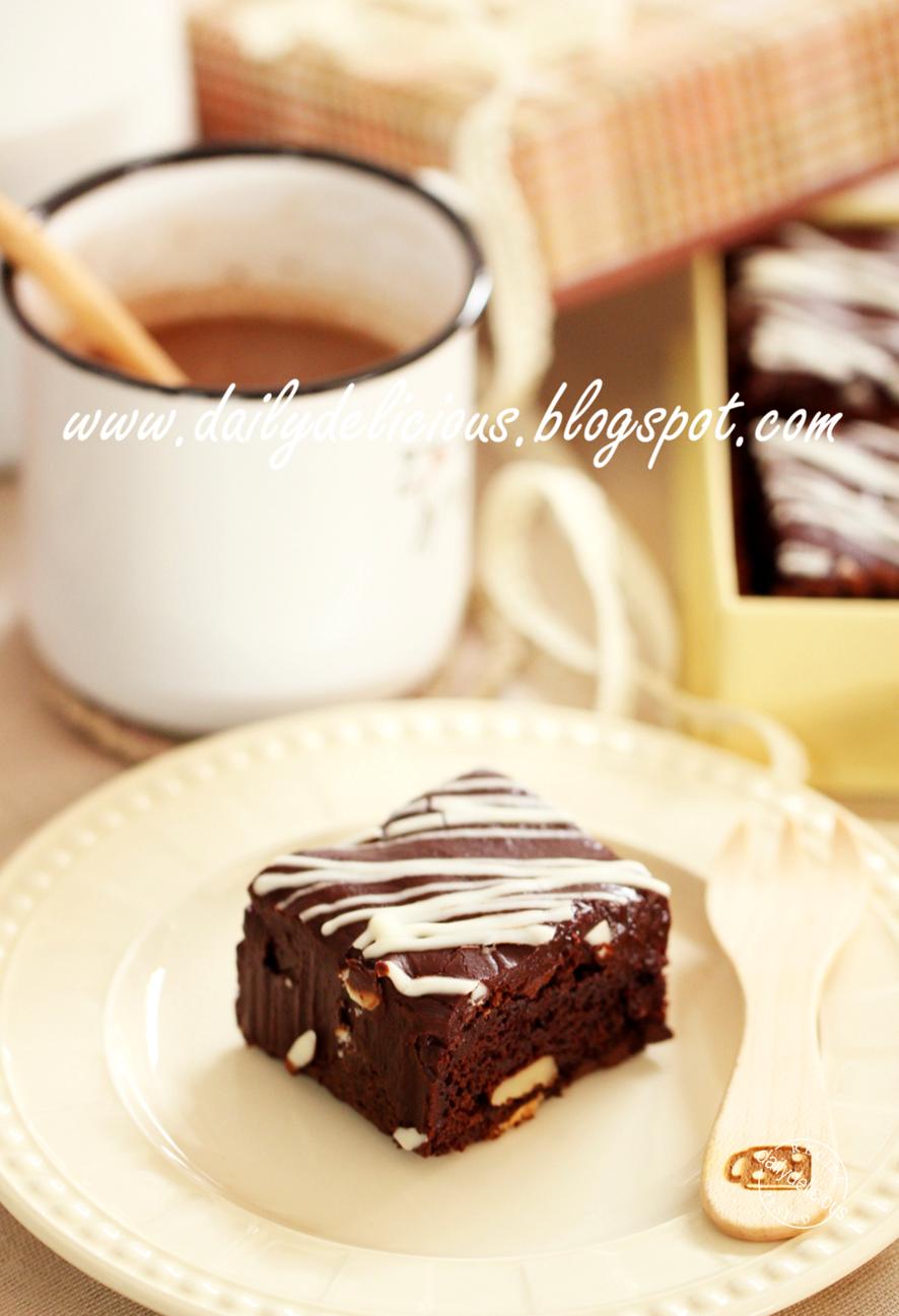dailydelicious Chocolate Glaze Cocoa Brownies Special gift from my heart!