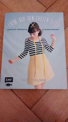 Naehbuch fuer Frauenmode mit Schnittmuster Gewinnspiel Elternblog Runzelfuesschen