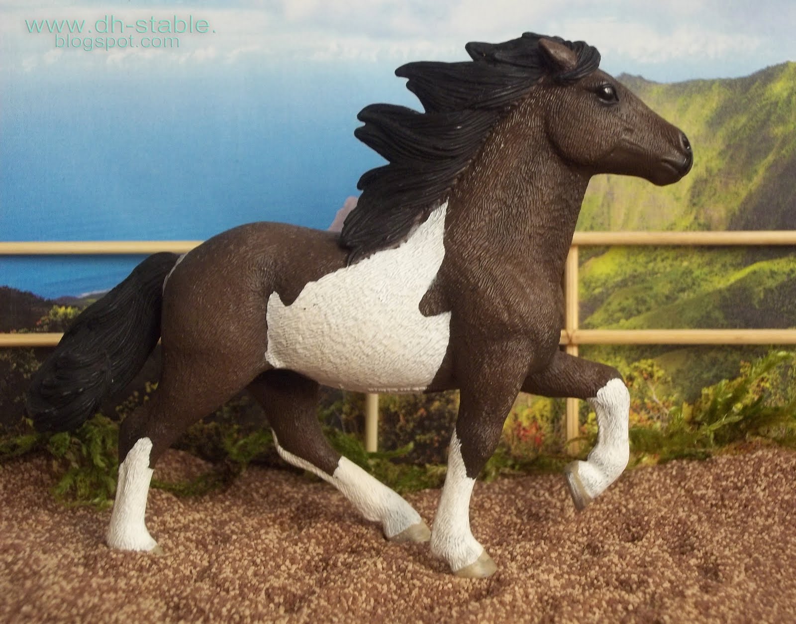 schleich icelandic pony stallion