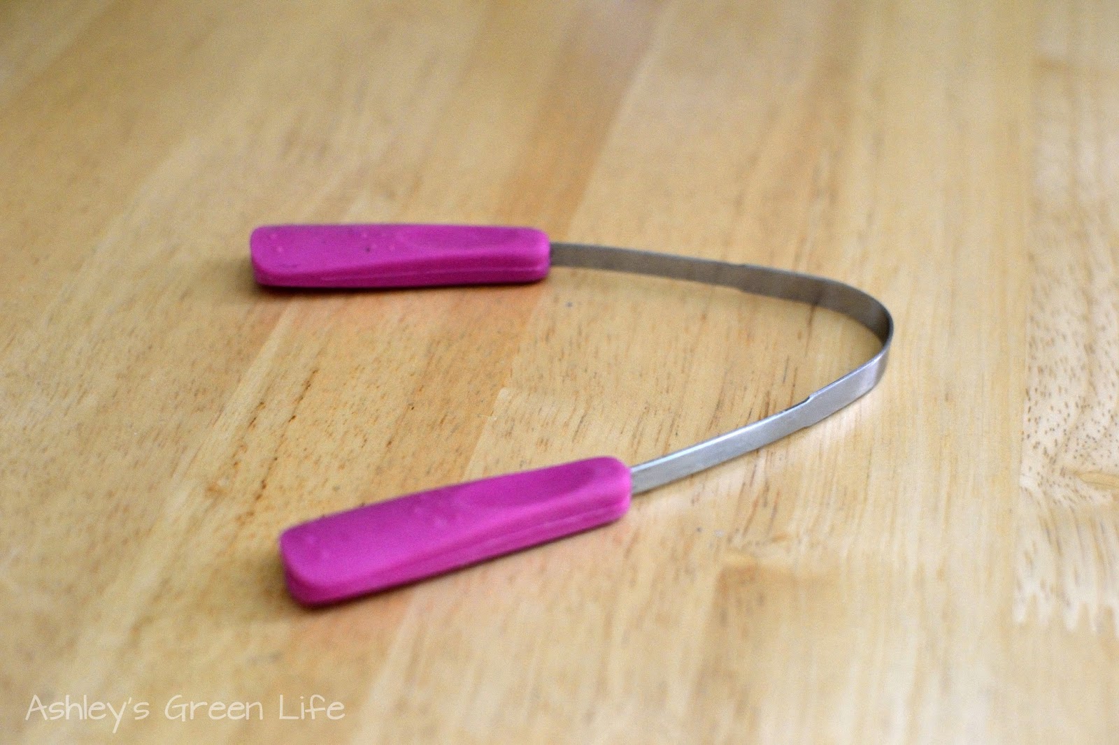 Ashley's Green Life How & Why to Do Tongue Scraping