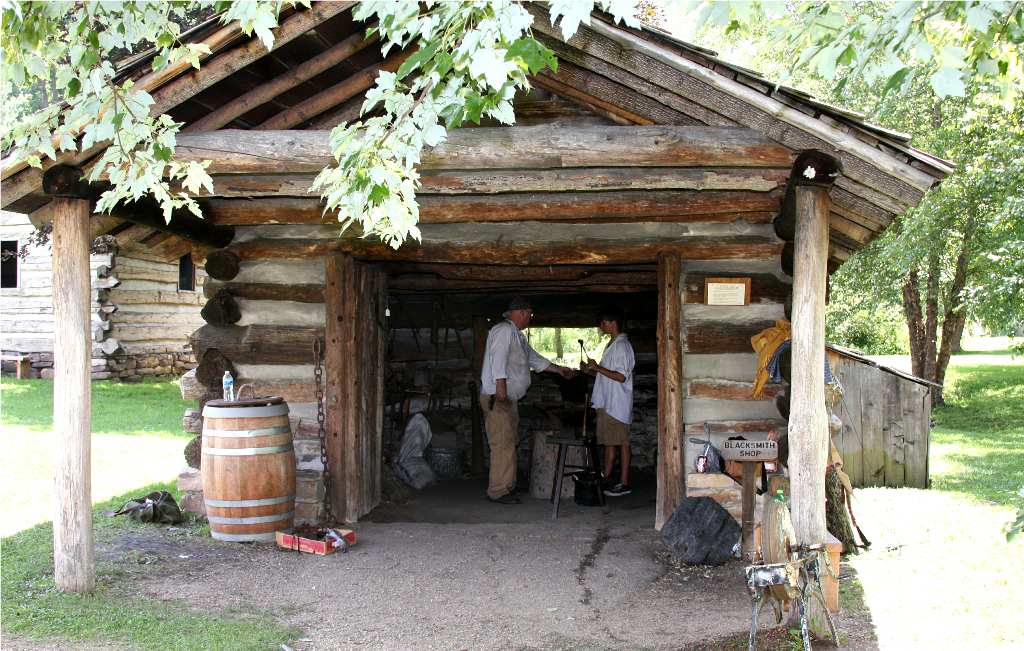 Wayfarin' Stranger Crab Orchard Museum Pioneer Buildings
