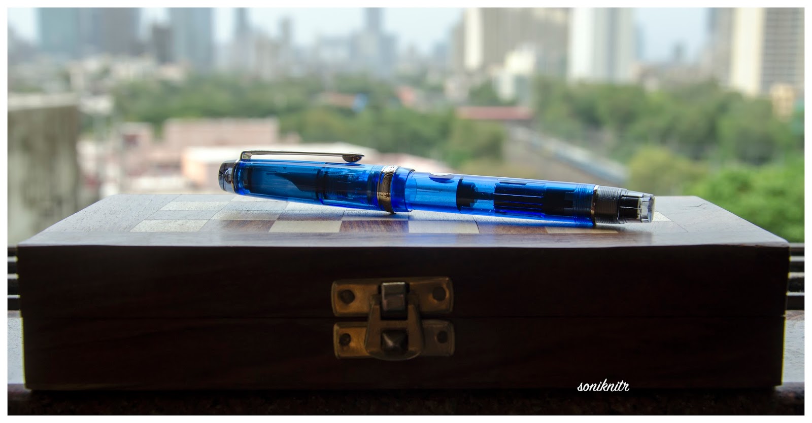Lot Of 6 Pen Click Majestic Colourful Transparent Piston Filling Fountain Pen