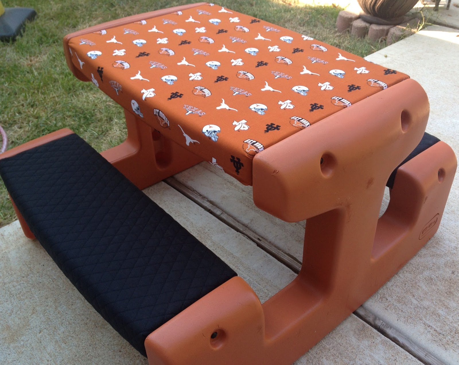 Caroline's Crafty Corner Kids Picnic Table Redo