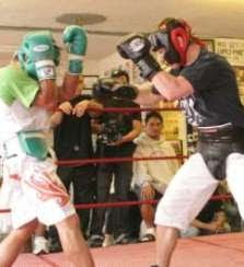 Manny Pacquiao vs Shane Mosley