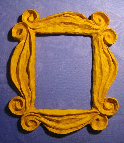 The Peephole Frame Magnet From Friends Tv Show On Ebay End Time 25