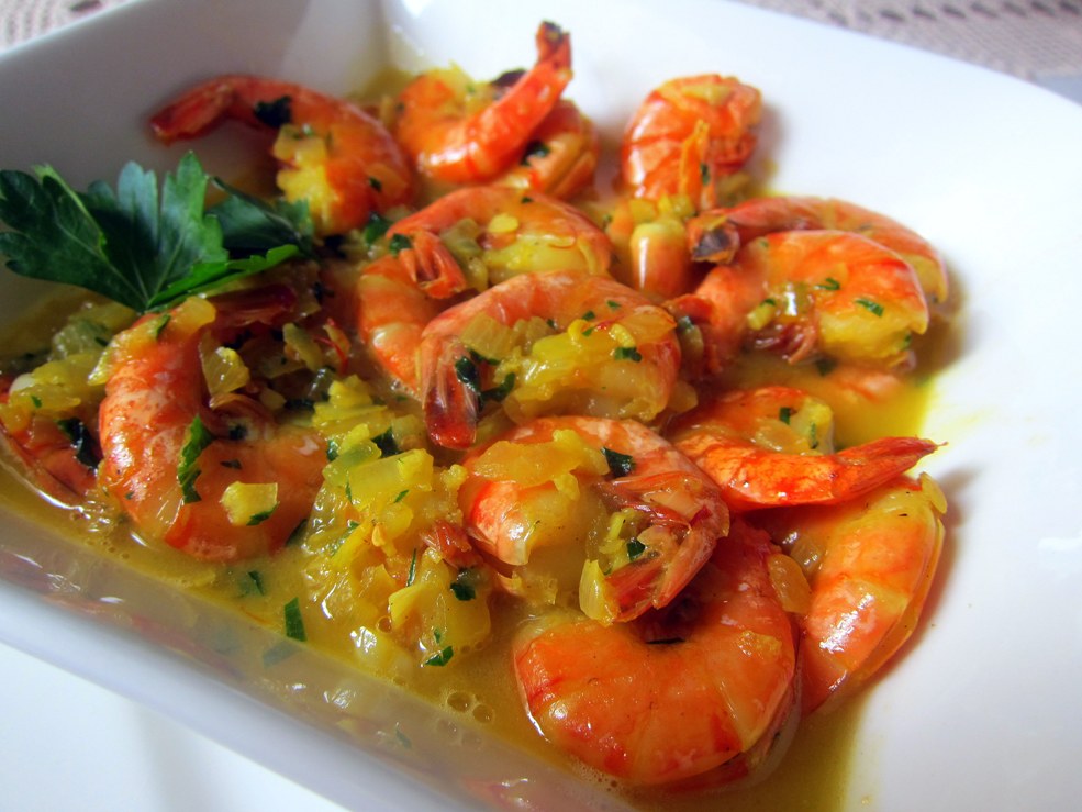 My Portuguese Kitchen: Shrimp Mozambique
