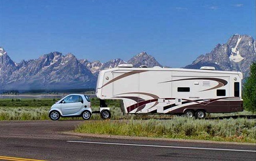 funny-smartcar-towing.jpg