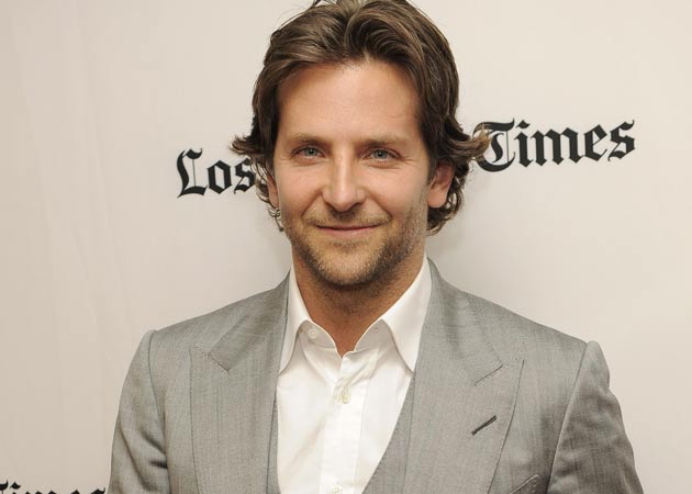 Bradley Cooper All Hairstyles | Men Hairstyles , Short, Long, Medium ... Bradley Cooper