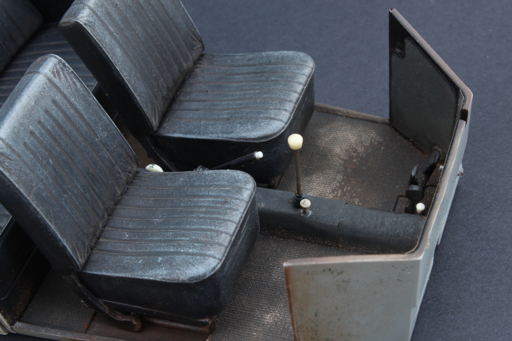 Master Models VW Kafer 1950 interior painting