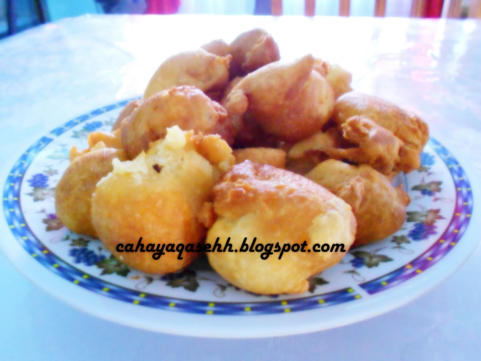 DARI DAPUR MAK LONG. Cucur Susu Lemak Manis