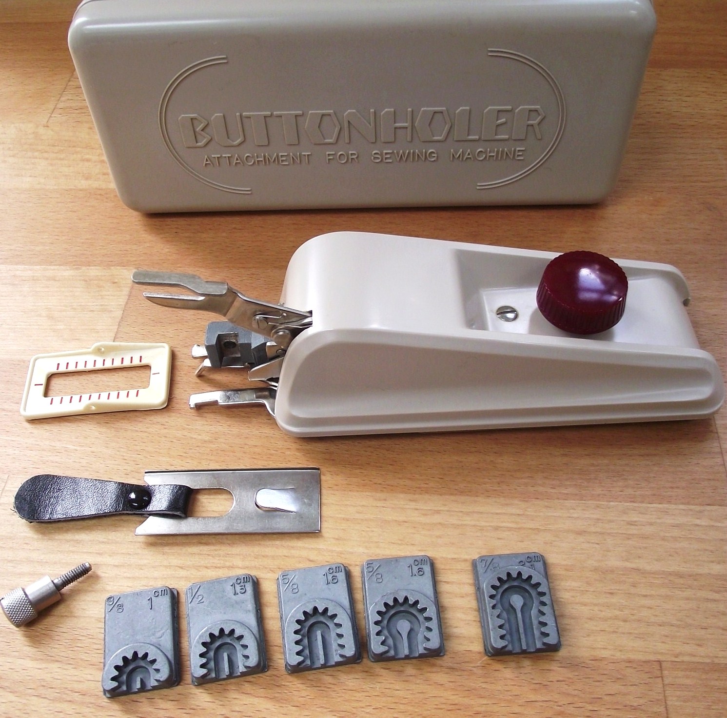 Lizzie Lenard Vintage Sewing How to Use the Mystery Buttonholer