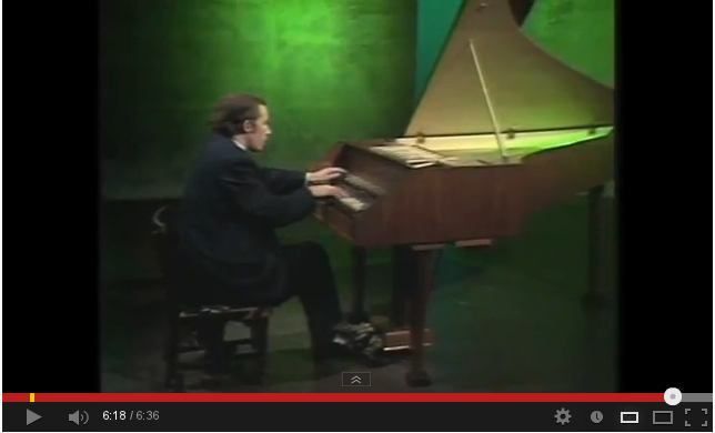 Video Glenn Gould al clavicembalo
